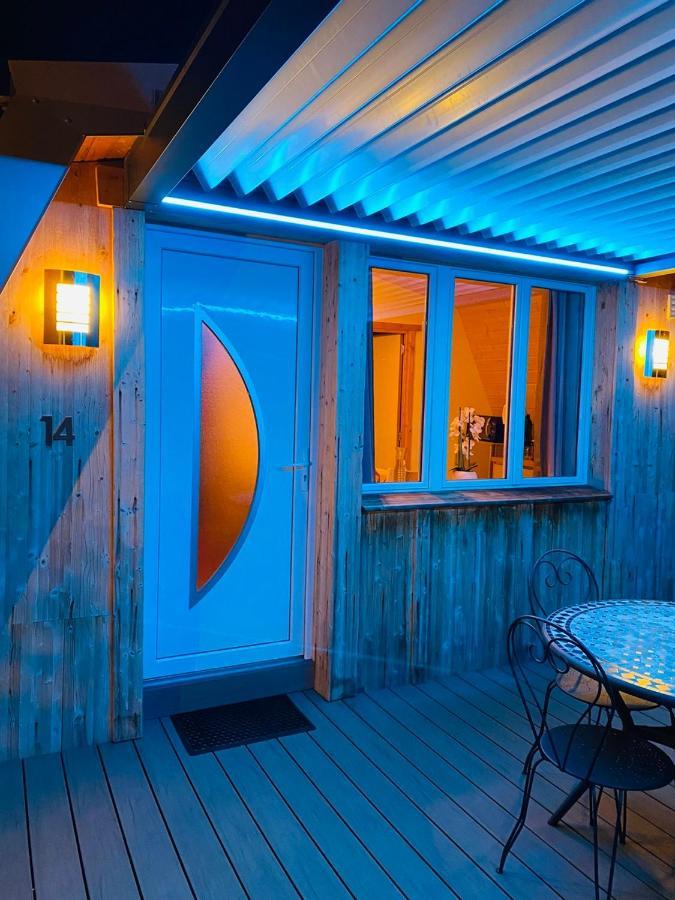 Au-Doux-Altic Chalet Romantique Avec Jacuzzi Et Sauna Метаб'єф Екстер'єр фото